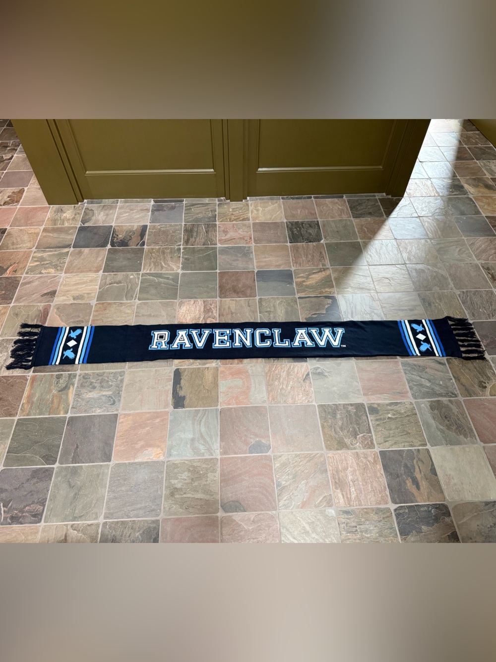 Harry Potter Ravenclaw Scarf - like new!